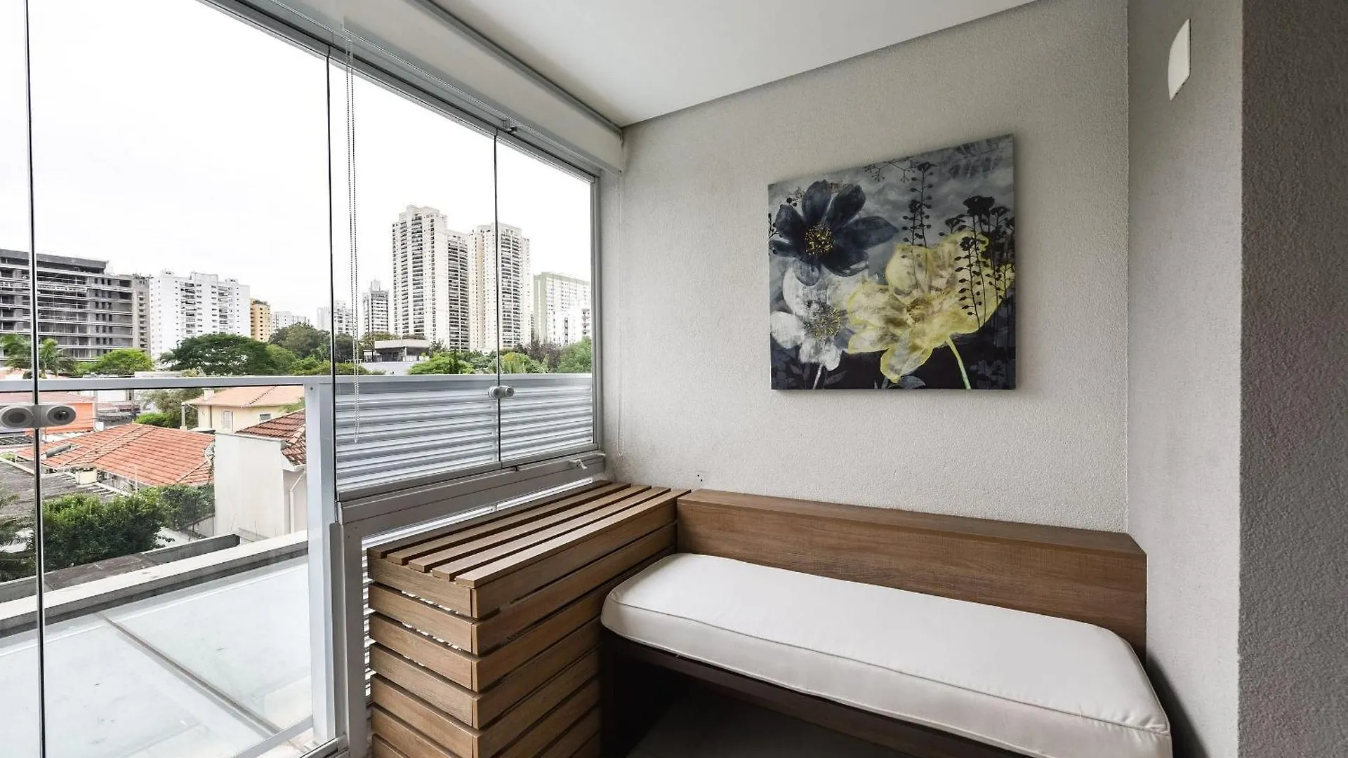 Eo4 Alto Padrao Com Garagem Para Sua Tranquilidade Apartment Sao Paulo Brazil