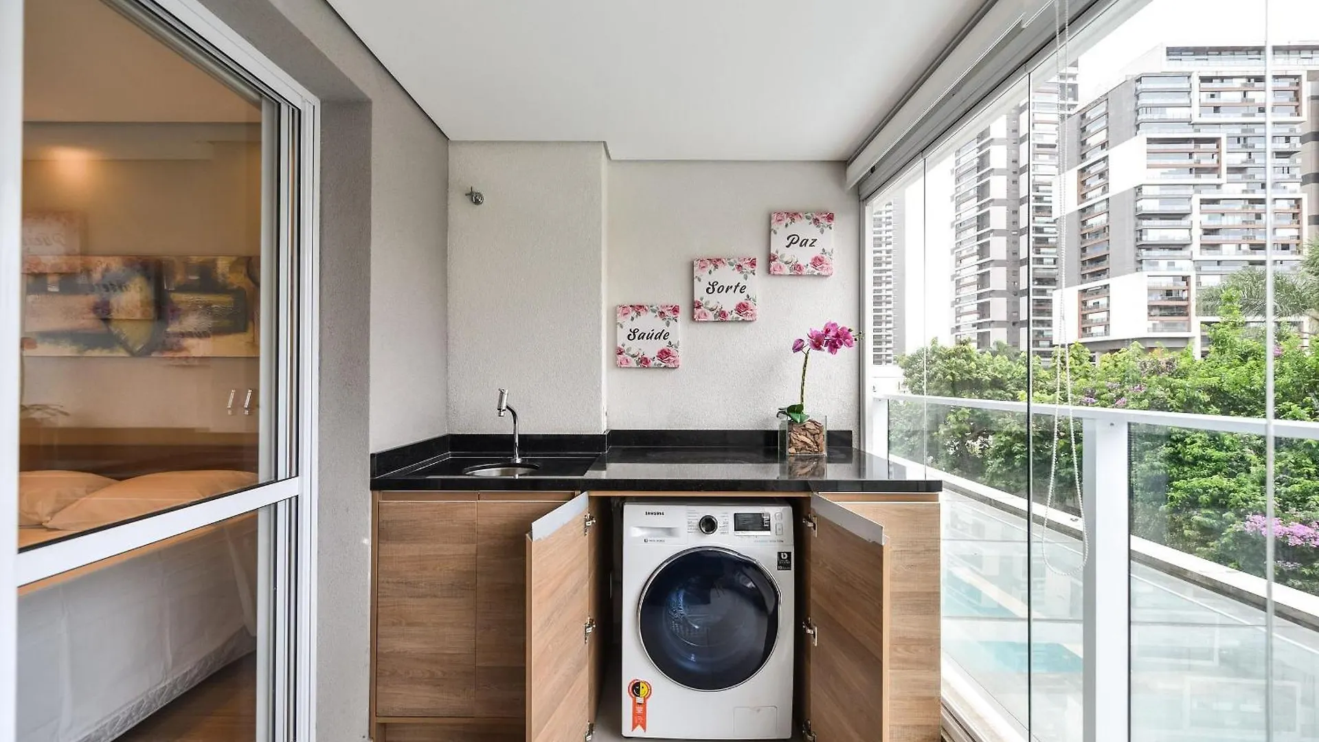 Apartmán Eo4 Alto Padrao Com Garagem Para Sua Tranquilidade São Paulo 0*,  Brazílie