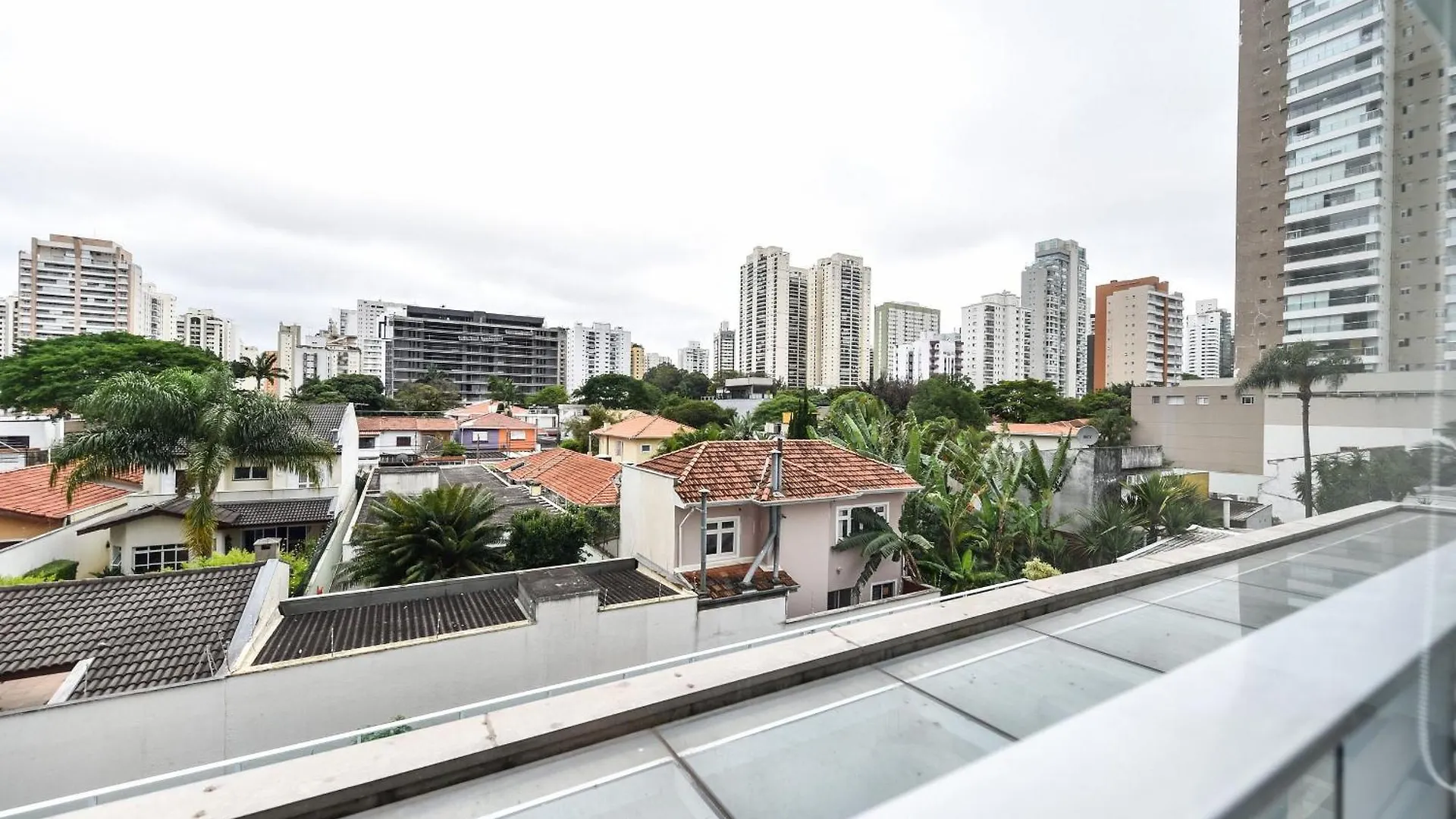 Apartmán Eo4 Alto Padrao Com Garagem Para Sua Tranquilidade São Paulo
