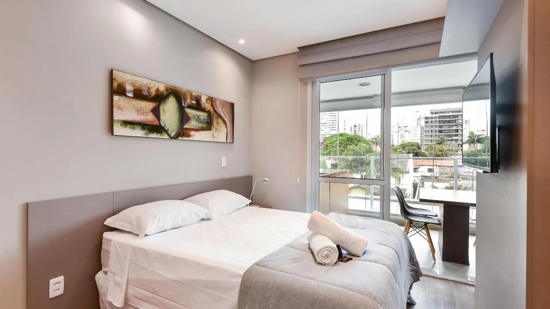 Apartmán Eo4 Alto Padrao Com Garagem Para Sua Tranquilidade São Paulo